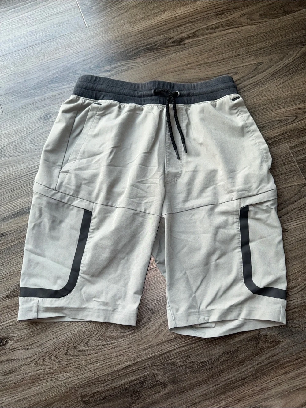 Men's Performance Drawstring Shorts in Light Gray with Black Trim